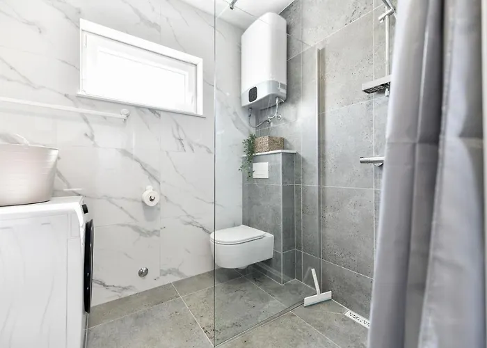 Mijatovic Holidays Sunset Min 4 Nights Apartmán *